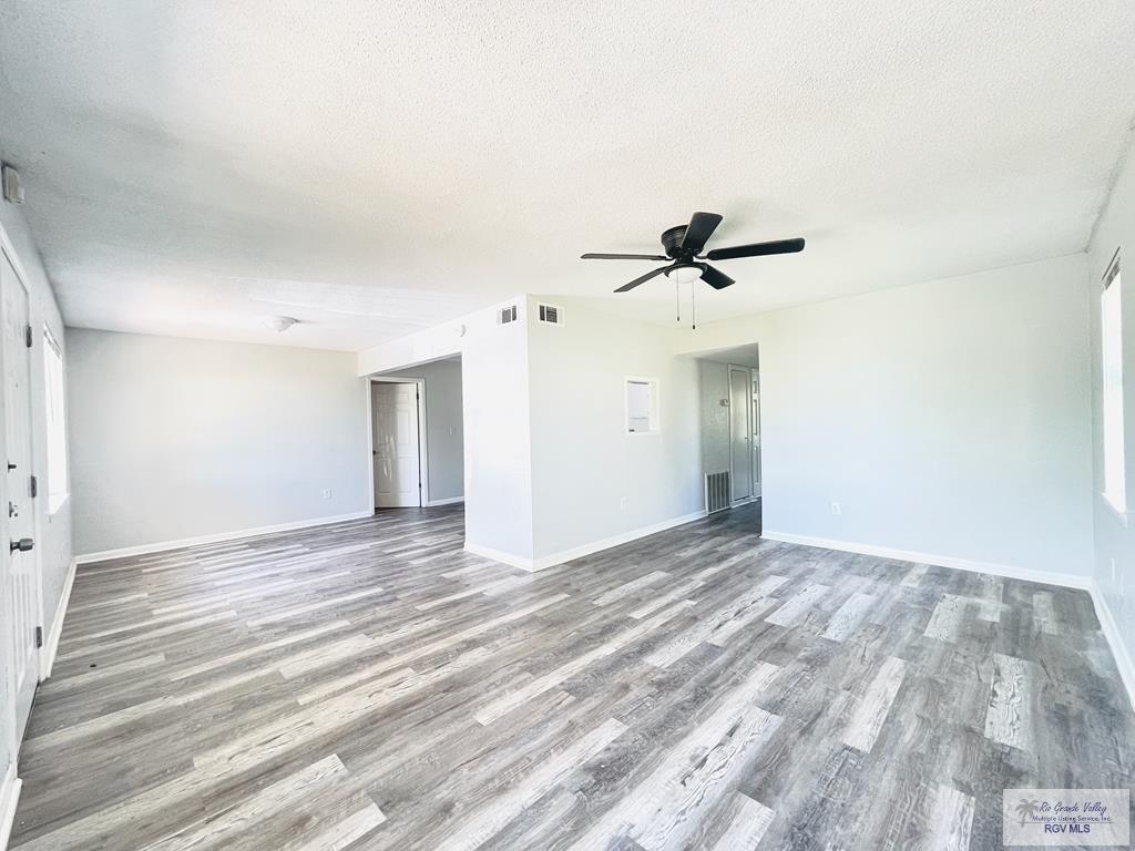 Apartment B Living Room