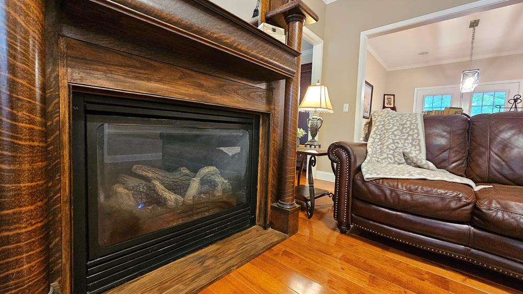 Main level gas log fireplace