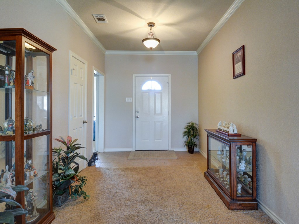 Spacious Foyer