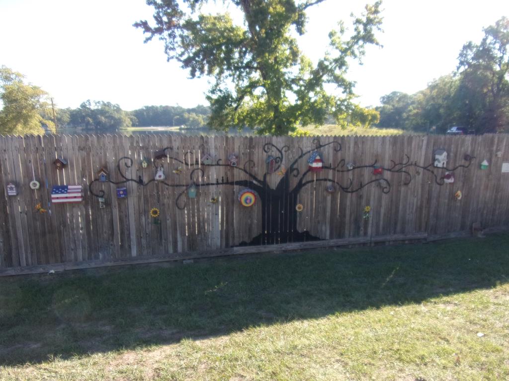 fence at entry Home Tweet Home