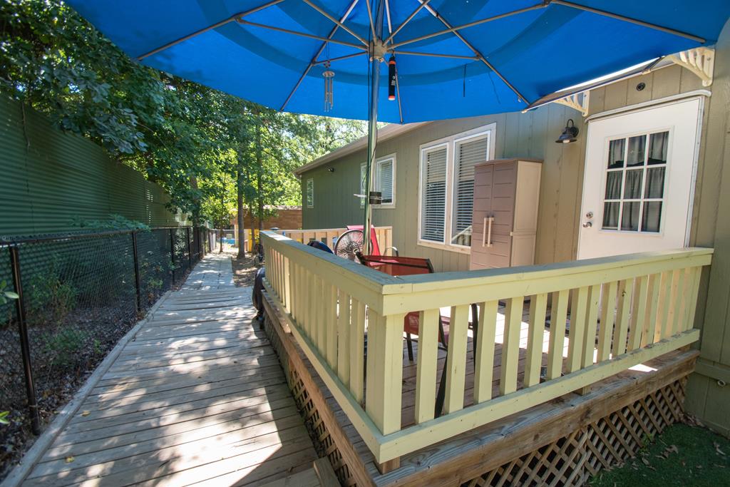 Large back deck