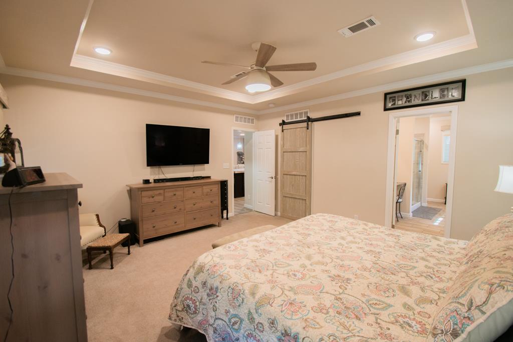 Large Master bedroom 