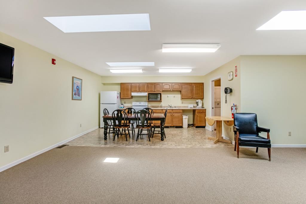 KITCHEN/DINING AREA 2nd LEVEL