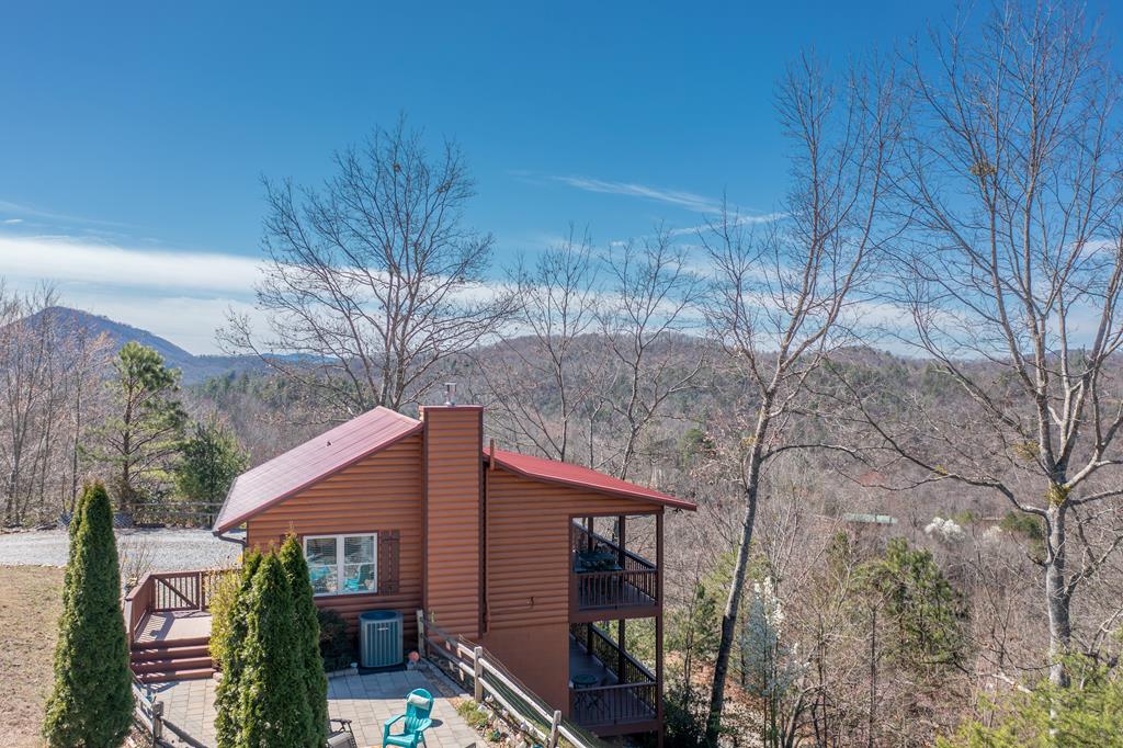 Patio Over looking The mountain