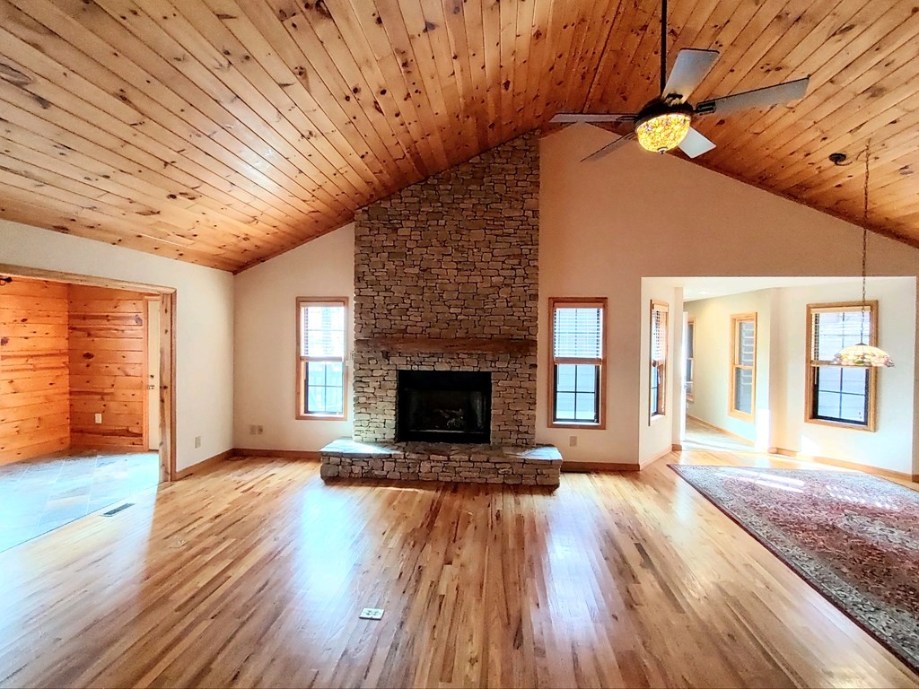 Stacked Stone Gas Fireplace