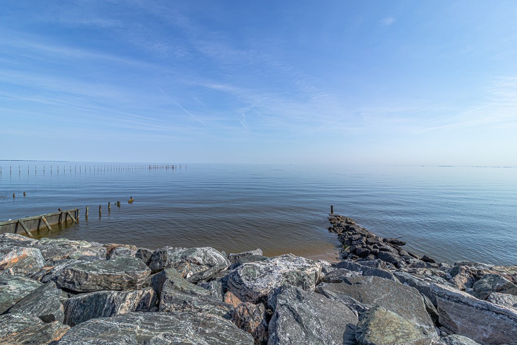 37' of Shoreline on the Potomac