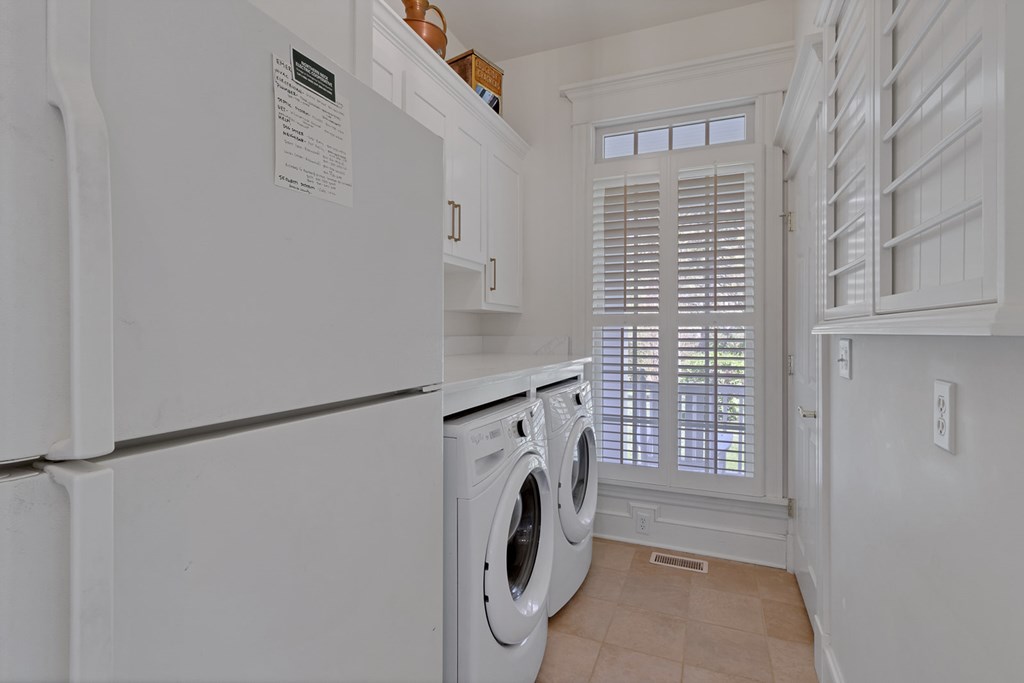 Laundry and spacious pantry room 