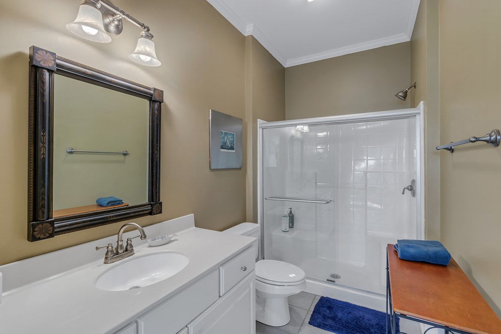 Upper Guest Bath