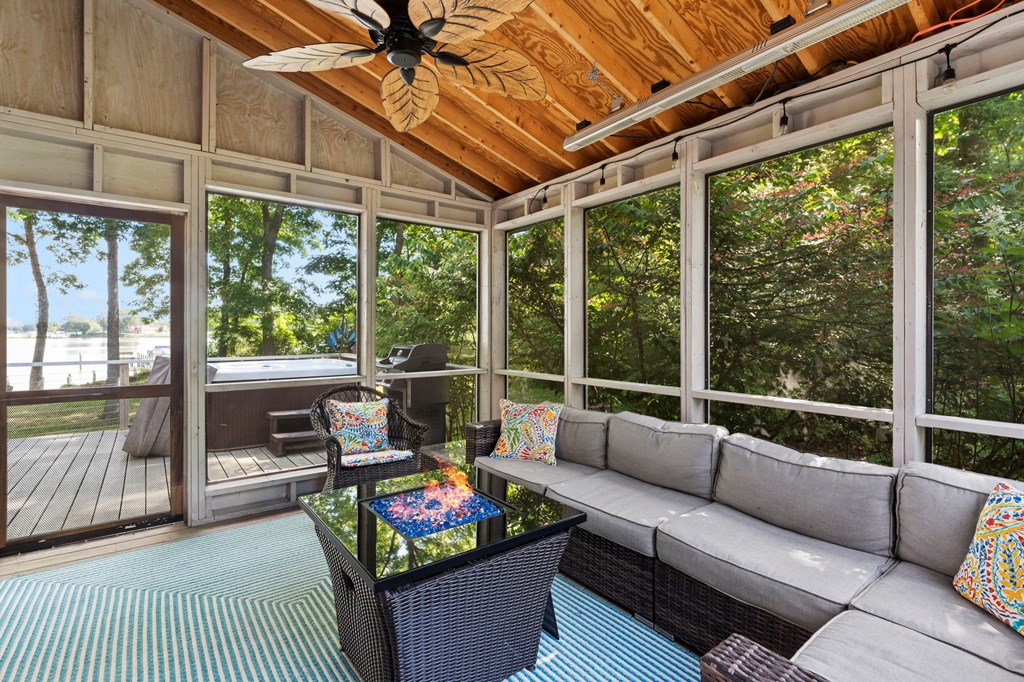 Screen porch with gas firepit