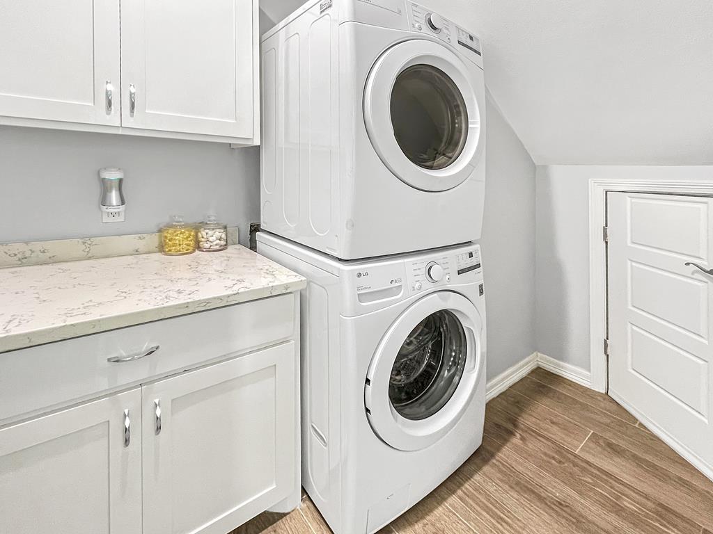 Laundry room area