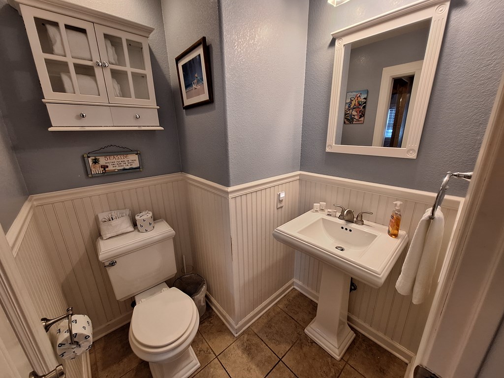 Guest bathroom