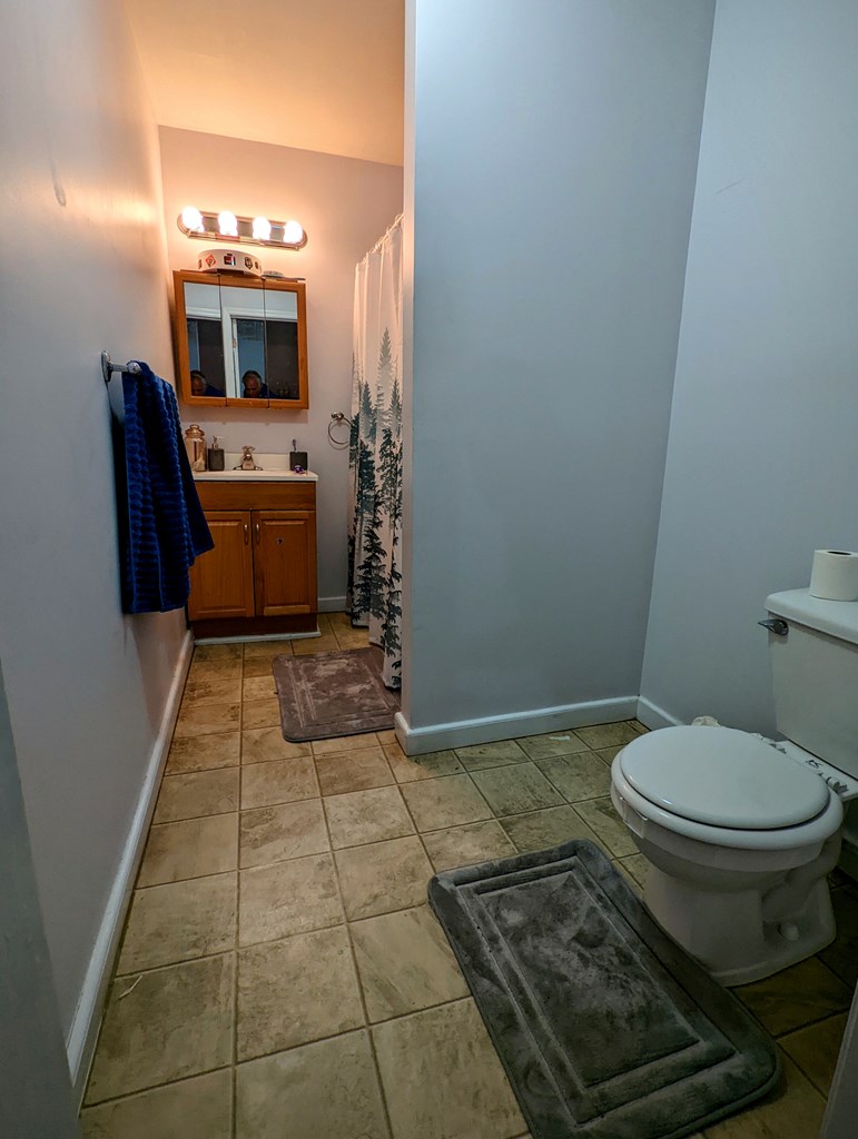 Unit C Water Closet