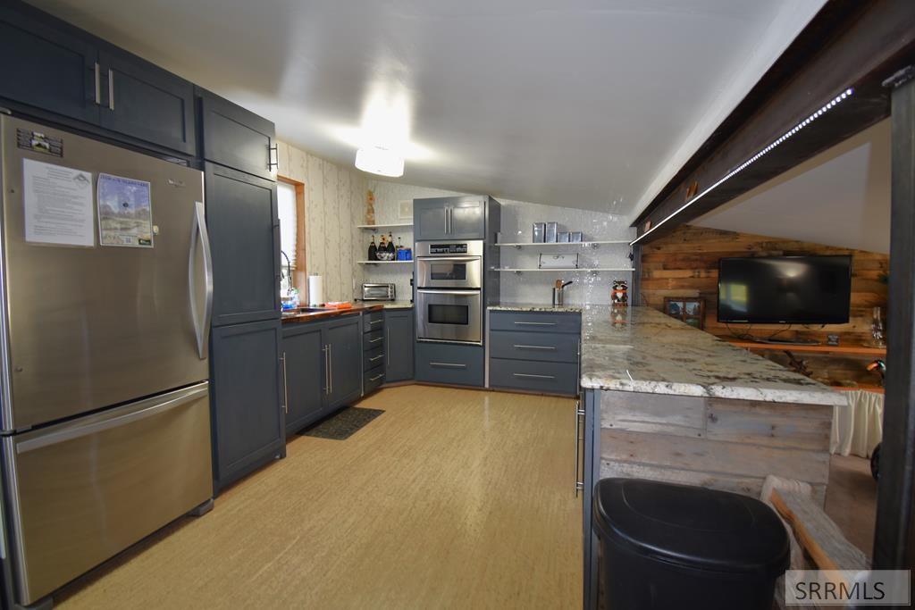 Loft Apartment above Garage