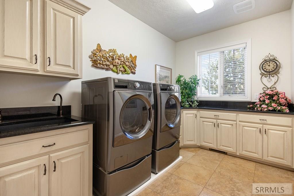 Main Floor Laundry Room