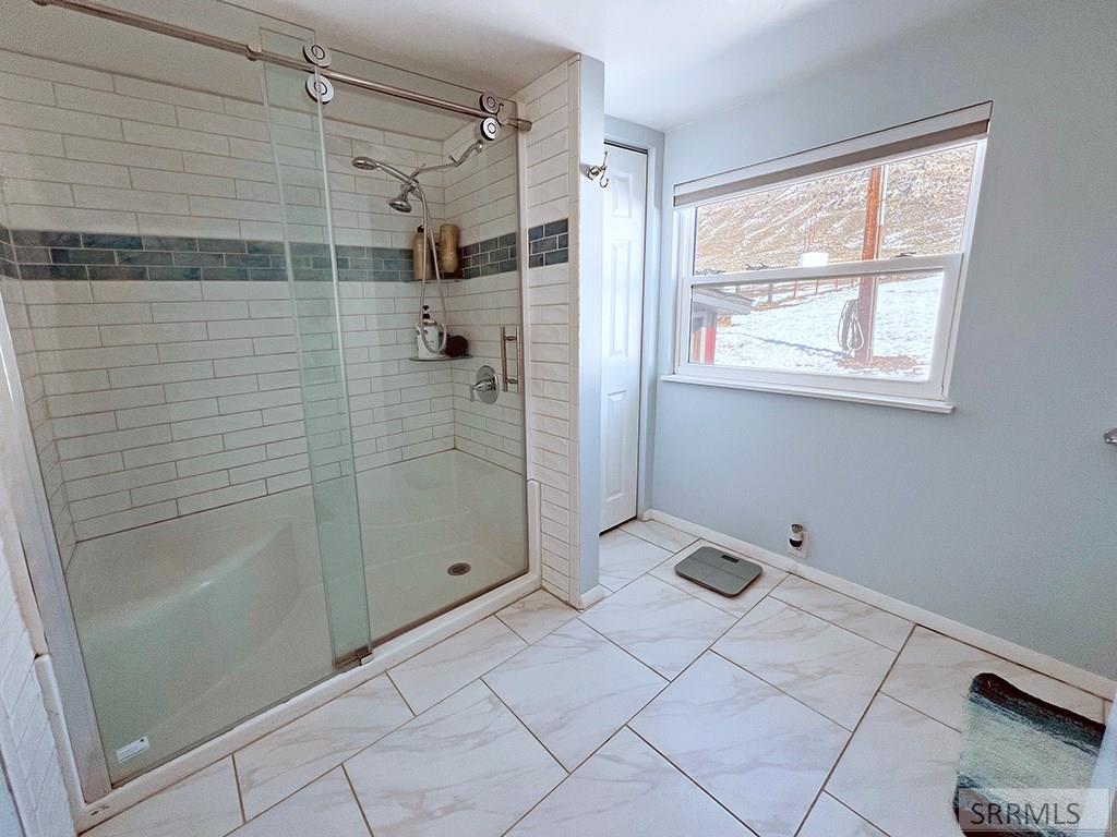 Walk-in Shower