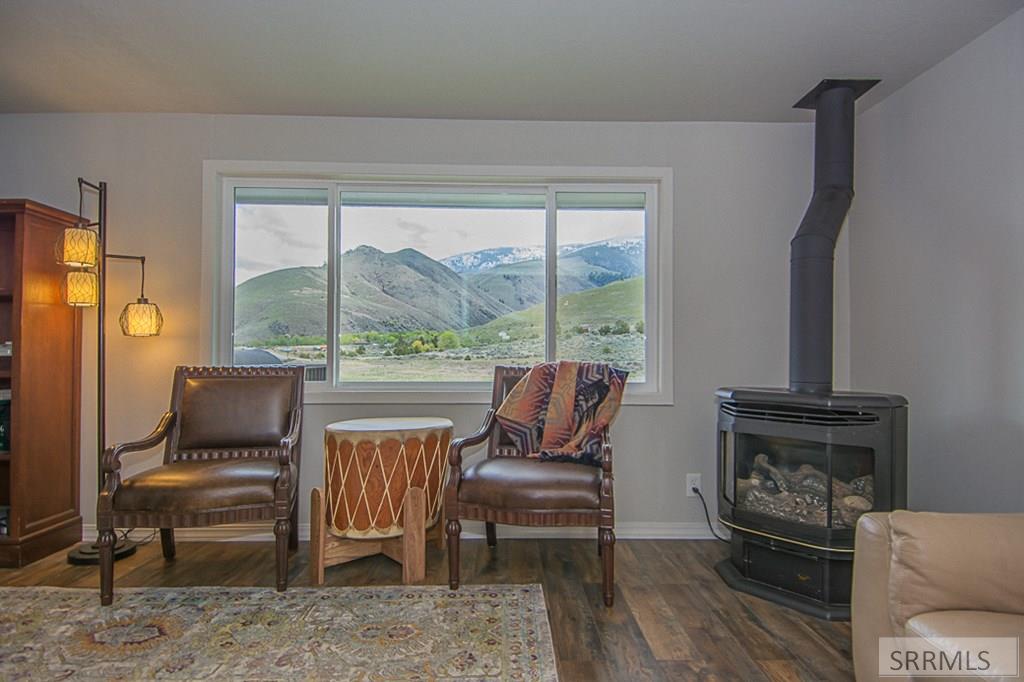 Upstairs Living Area