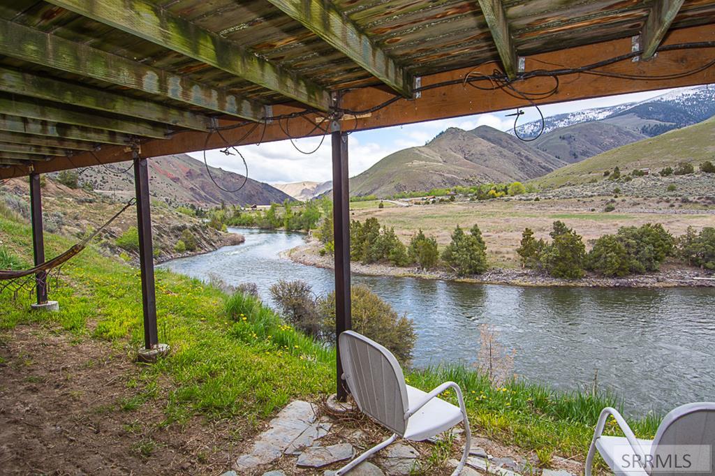 River View Back Porch