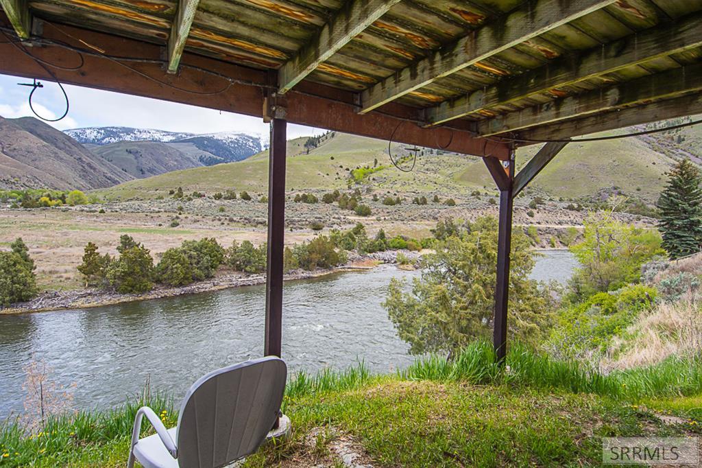 River View Back Porch