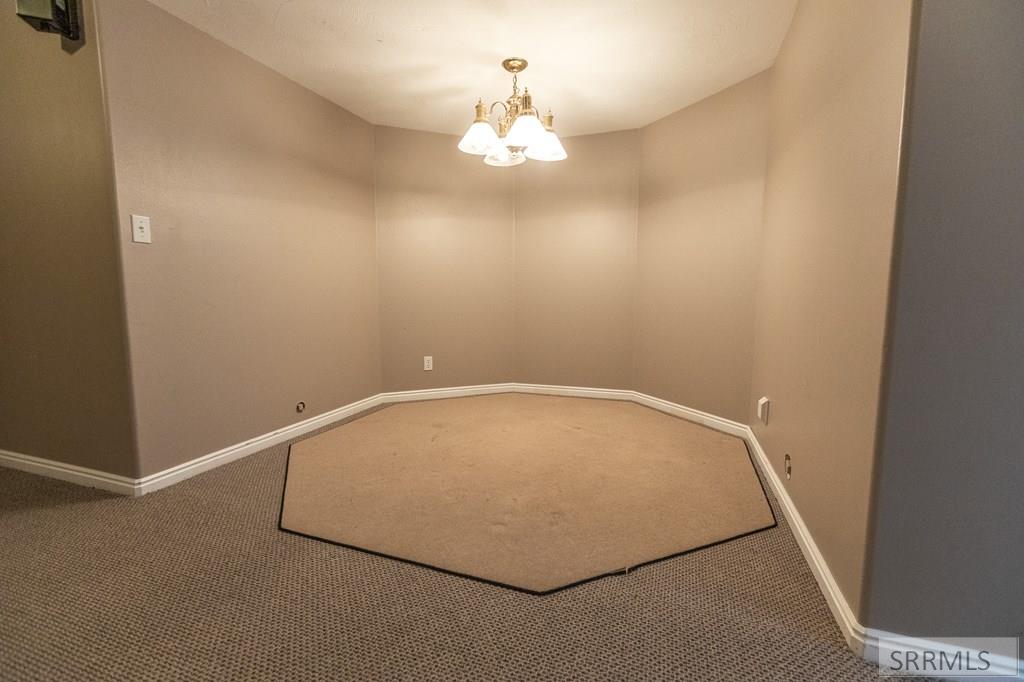 Basement Family Room 