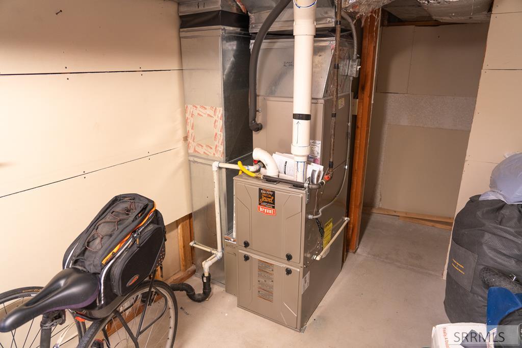 Mechanical/Storage room - basement