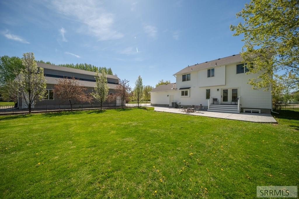 Backyard deck/patio