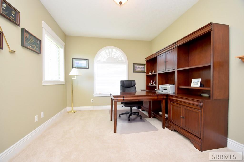 Office/Bedroom 2