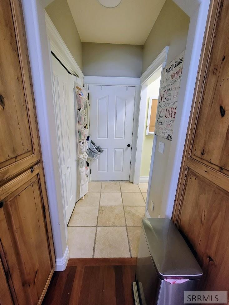 LAUNDRY , MORE PANTRY & GARAGE THIS WAY!
