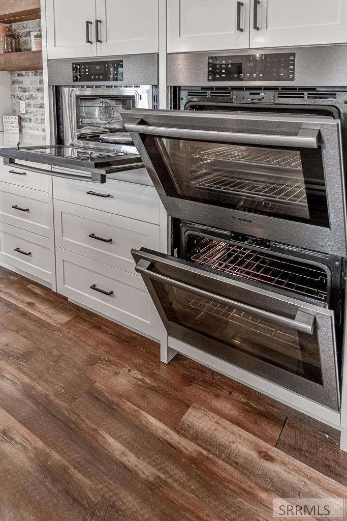 Double oven and Speed oven/microwave