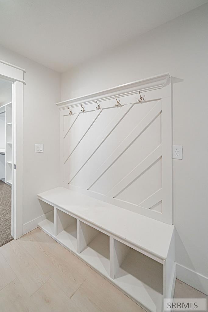 Laundry/Mud Room