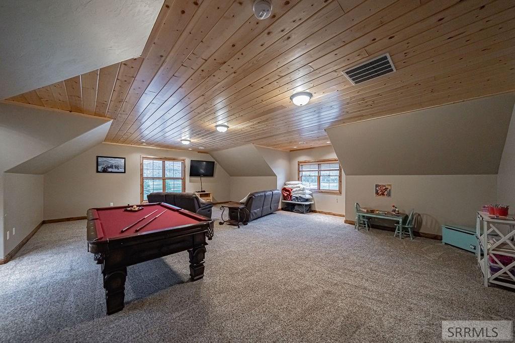 Loft/Bonus Room