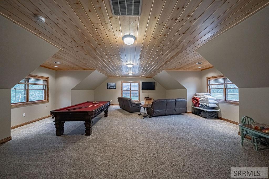 Loft/Bonus Room