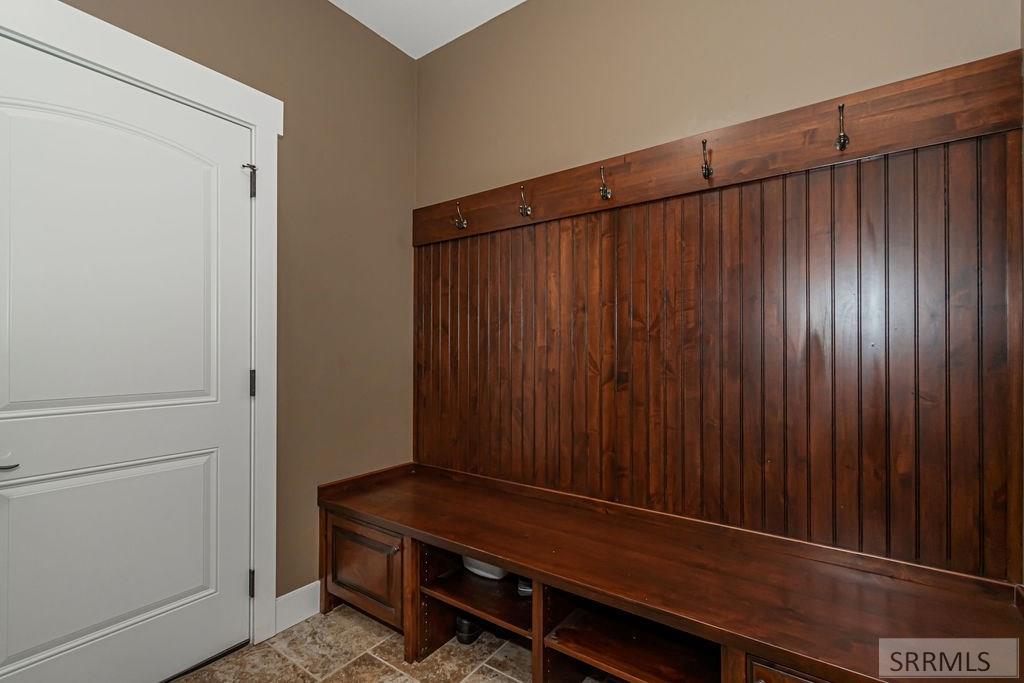 Laundry/Mud Room