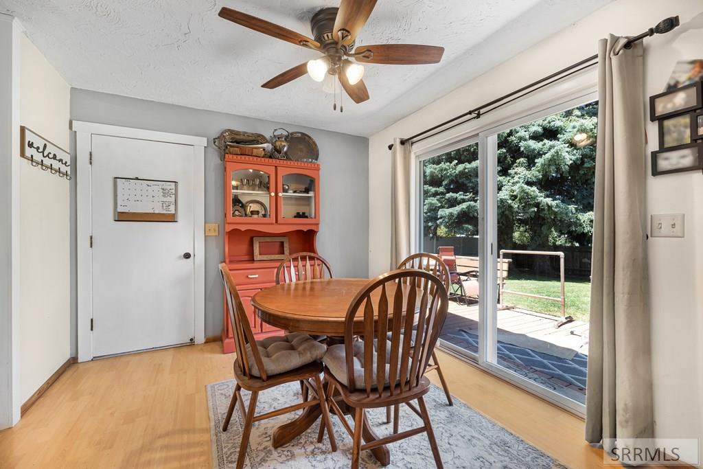 Garage door to Dining