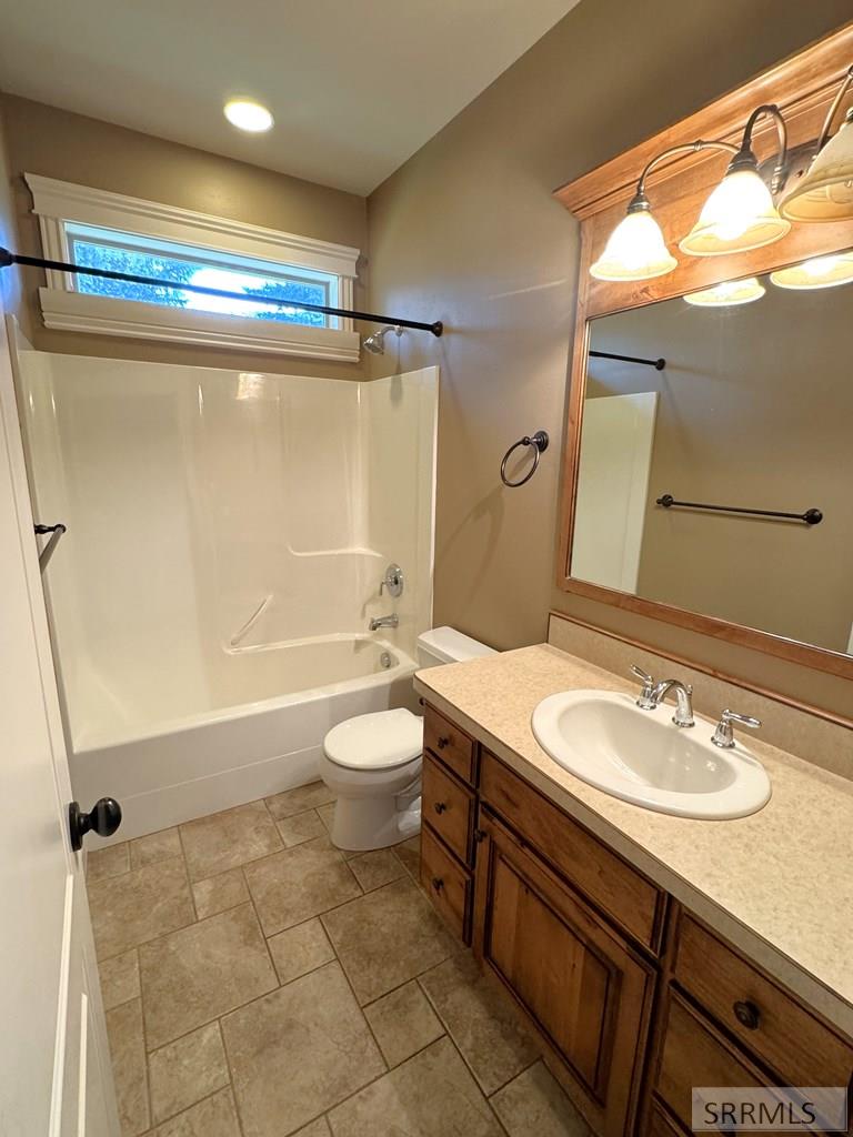 Main Bathroom