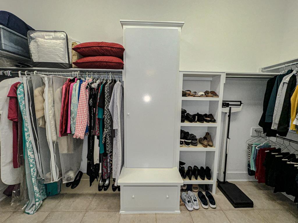 PRIMARY BEDROOM CLOSET