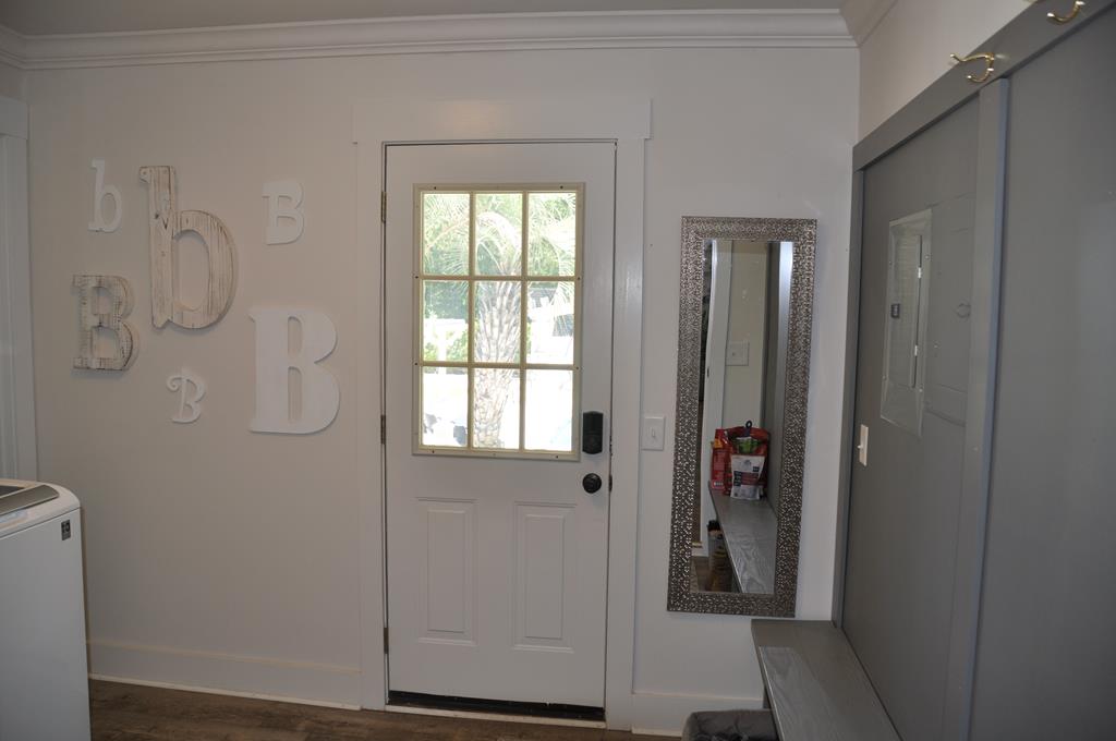 Laundry/Mud Room