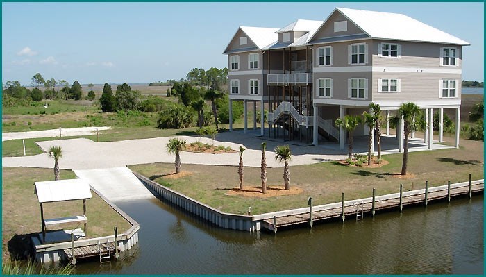 Private boat ramp, dock and fish cleaning station