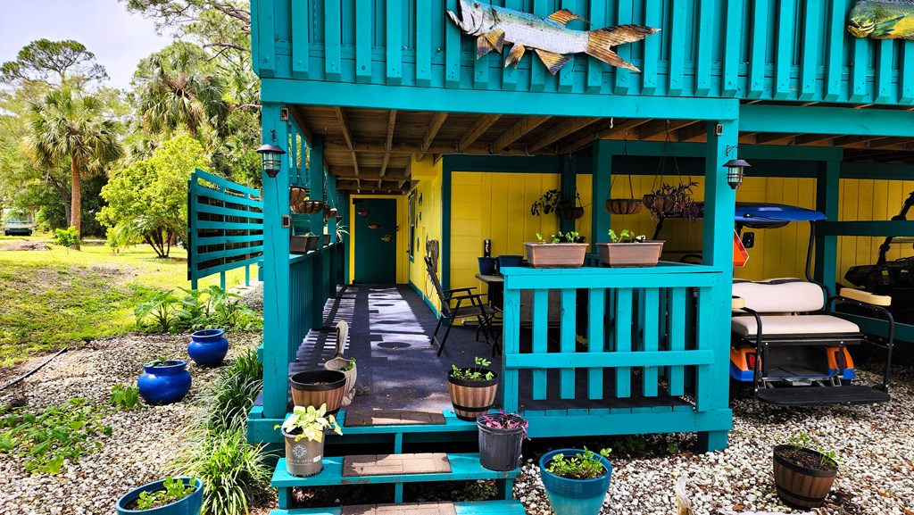 Open Porch to Downstairs home