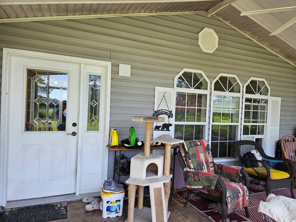 Large Screened Porch