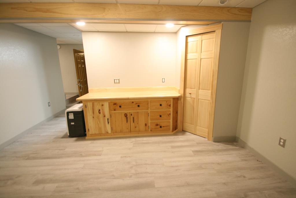 Built-In Bar Area